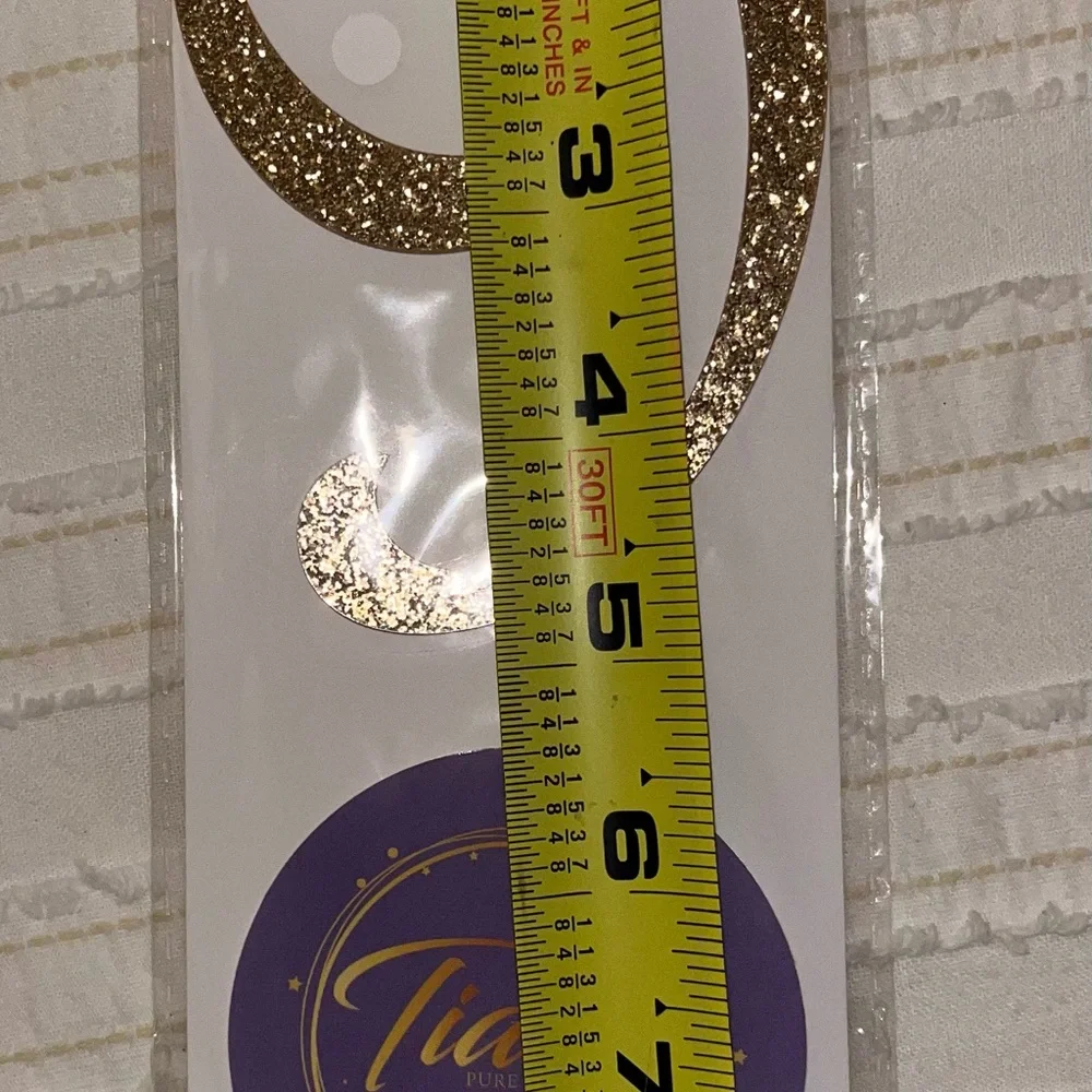 Gold Glitter Number Cake Toppers (NWT)